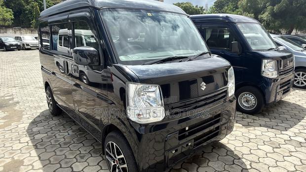 Daihatsu HIJET 2019 Black