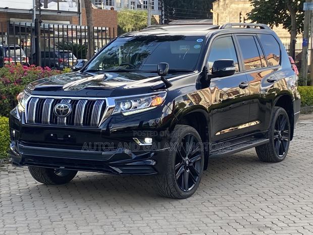 Toyota Land Cruiser Prado 2.7 2019 Black