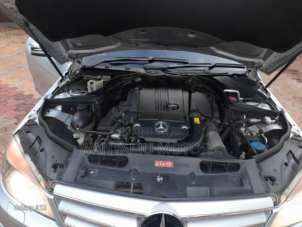 Mercedes-Benz C200 2012 Silver