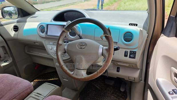 Toyota Porte 1.5 FWD 2008