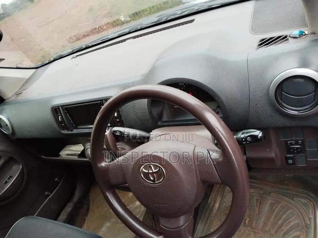 Toyota Passo 2015 Green