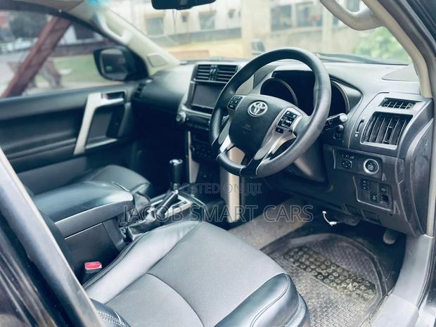 Toyota Land Cruiser Prado 2008 Black