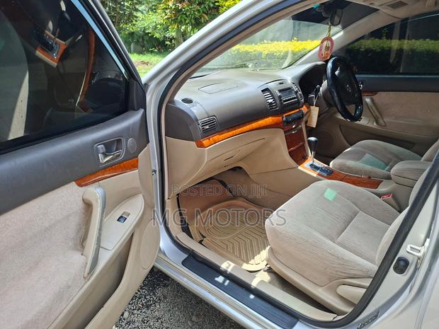 Toyota Premio 2006 Silver