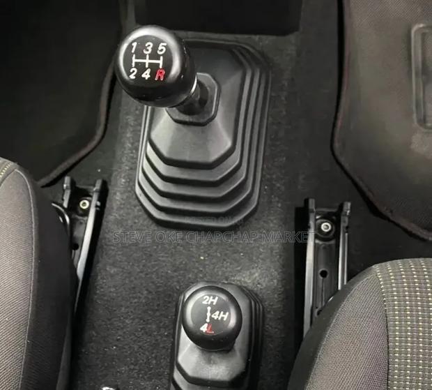 Suzuki Jimny 2019 Ivory