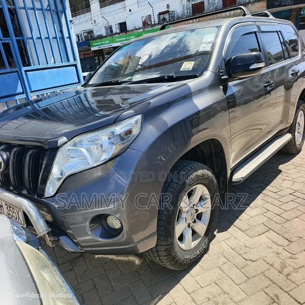 Toyota Land Cruiser Prado 3.0 D-4D (172 Hp) 2014 Gray
