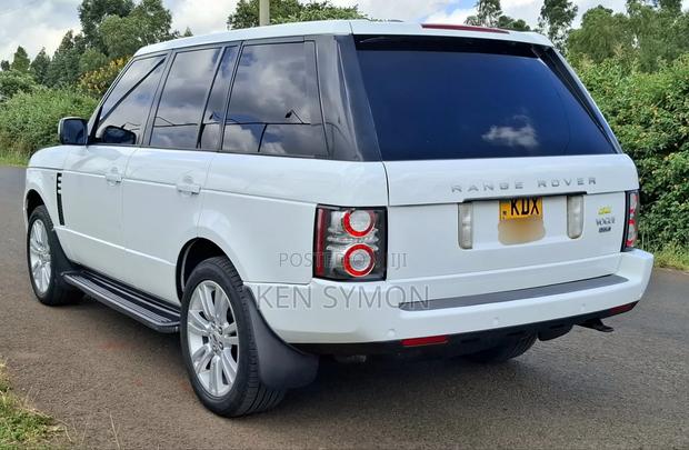 Land Rover Range Rover Vogue 2010 White