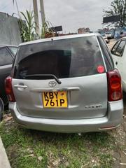 Toyota Raum 2006 Silver for sale