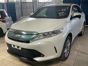 Toyota Harrier 2.0 2019 White for sale