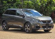 Peugeot 5008 2019 Green for sale