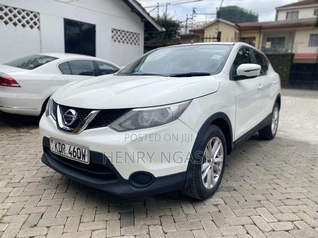 Nissan Qashqai 2017 Pearl