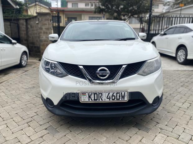 Nissan Qashqai 2017 Pearl