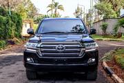 Toyota Land Cruiser 4.6 V8 ZX 2014 Black for sale
