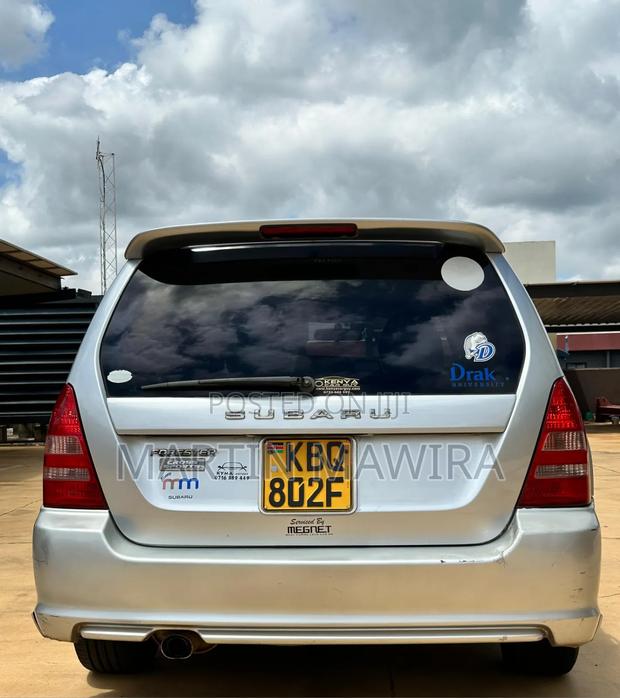 Subaru Forester 2005 Silver
