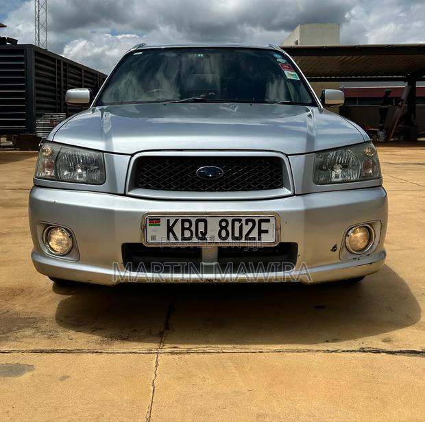 Subaru Forester 2005 Silver