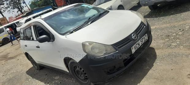 Nissan Advan 2010 White