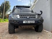 Mitsubishi Pajero V80 3.2 DI-D 2016 Black for sale