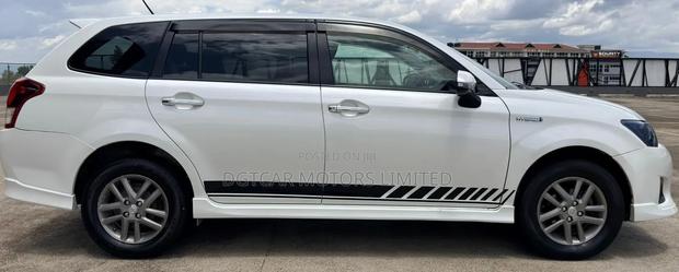 Toyota Corolla Fielder 2015 White