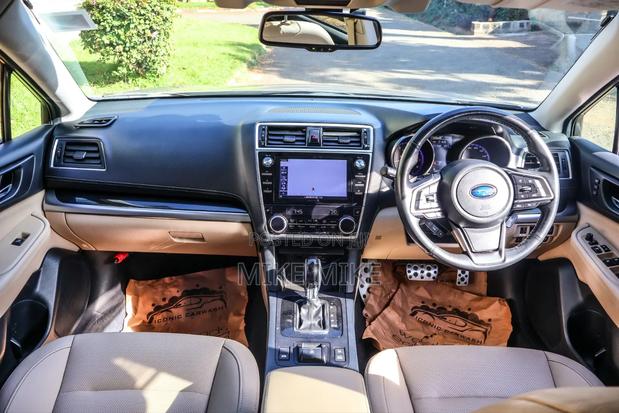 Subaru Outback 2.5i AWD 2018 Silver