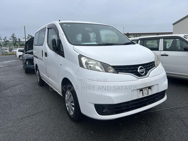 Nissan NV200 S 2019 White