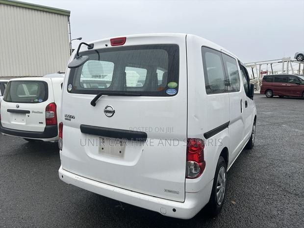 Nissan NV200 S 2019 White
