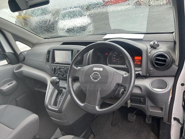 Nissan NV200 S 2019 White