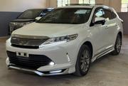Toyota Harrier S 2020 White for sale