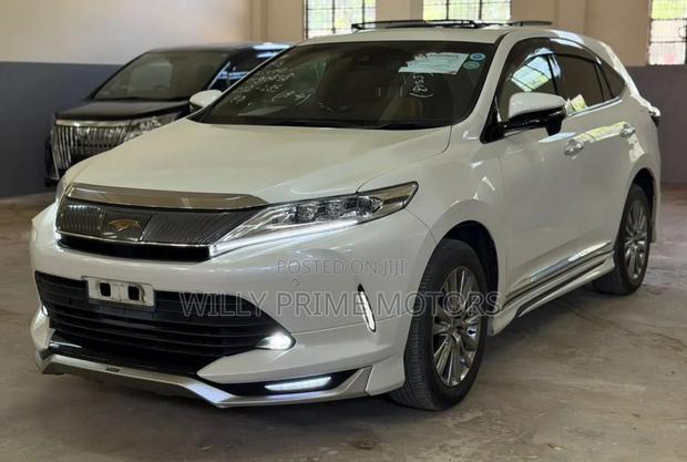 Toyota Harrier S 2020 White