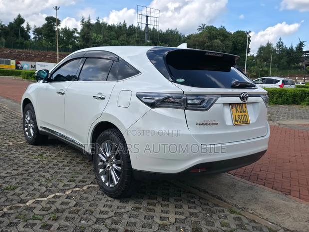 Toyota Harrier 2016 White