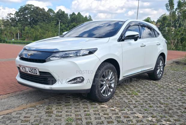Toyota Harrier 2016 White