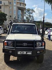 Toyota Land Cruiser 2012 White for sale