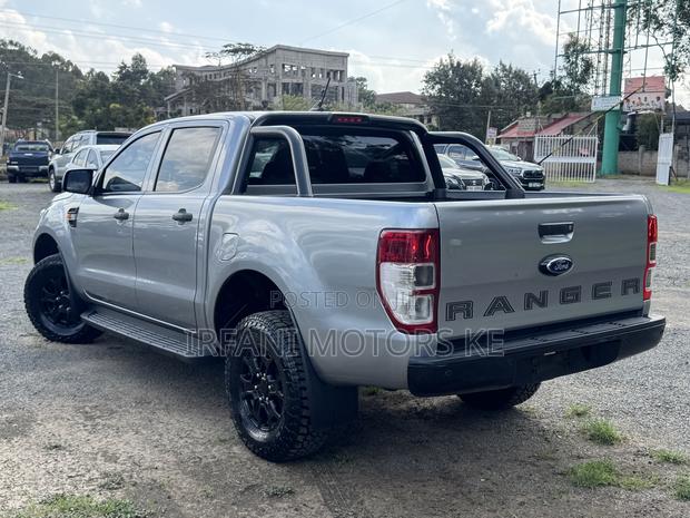 Ford Ranger Wildtrak 2021 Silver