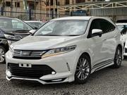 Toyota Harrier 2.0 2019 Pearl for sale