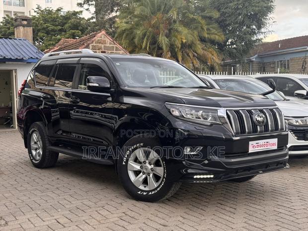 Toyota Land Cruiser Prado 2.8 2019 Black