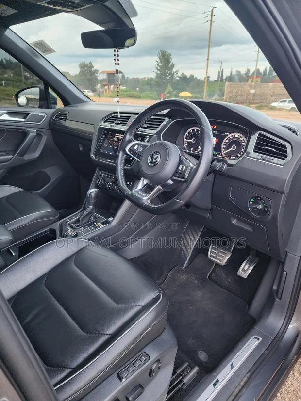 Volkswagen Tiguan 2.0T S AWD 4MOTION 2018 Gray