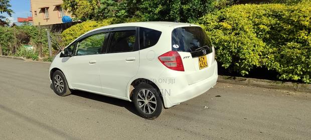 Honda Fit 2012 White