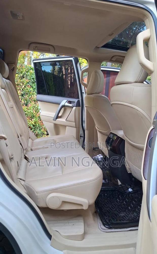 Toyota Land Cruiser Prado 4.0 Petrol TX 2017 White