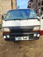 Toyota HiAce 2000 White for sale