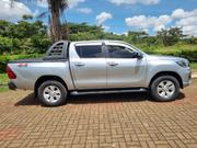 Toyota Hilux 2015 Silver for sale