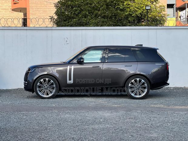 Land Rover Range Rover Vogue 2023 Gray