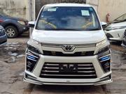 Toyota Voxy 2019 White for sale