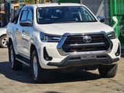 Toyota Hilux 2021 White for sale