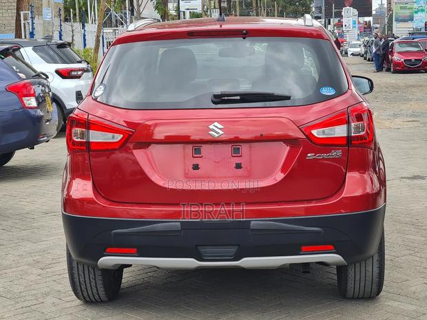 Suzuki Sx4 2020 Red