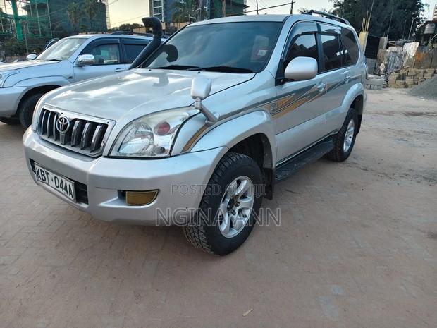 Toyota Land Cruiser Prado 2006 Silver