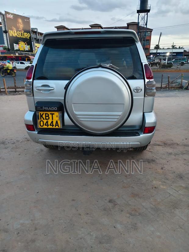 Toyota Land Cruiser Prado 2006 Silver