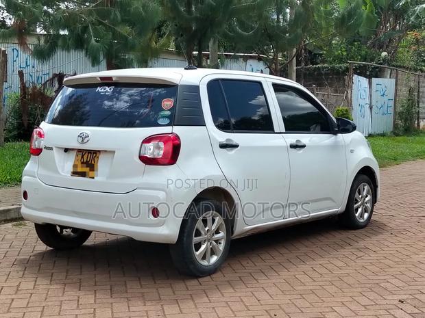 Toyota Passo 2017 White