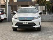 Toyota Harrier 2.0 2019 White for sale