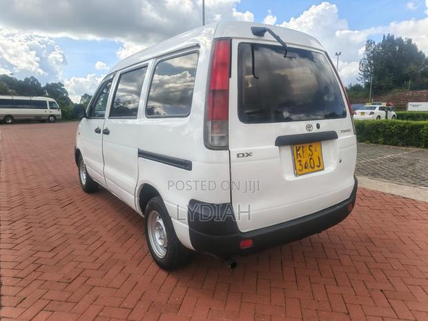 Toyota TownAce 2005 White