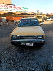 Toyota Hilux 2004 Beige for sale