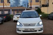Toyota Ipsum 2006 White for sale