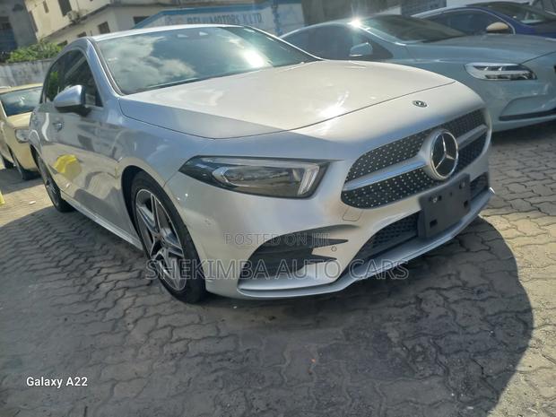 Mercedes-Benz A-Class 2019 Silver